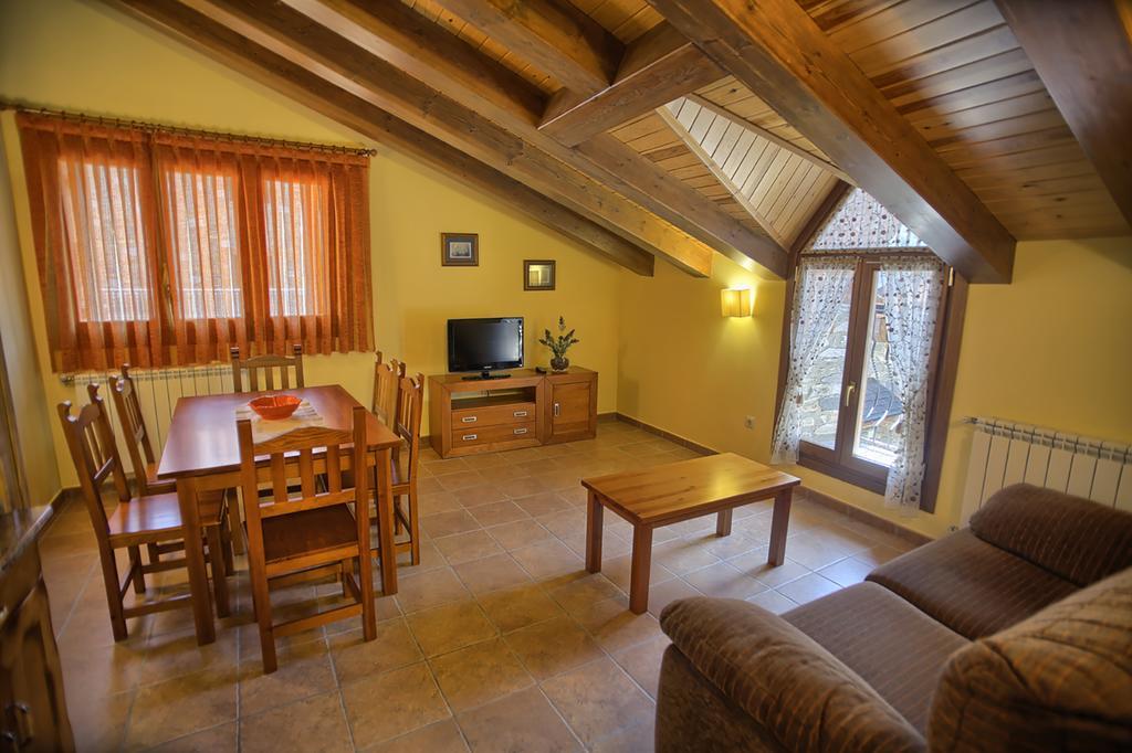 Sahun Apartamentos Casa Riu חדר תמונה